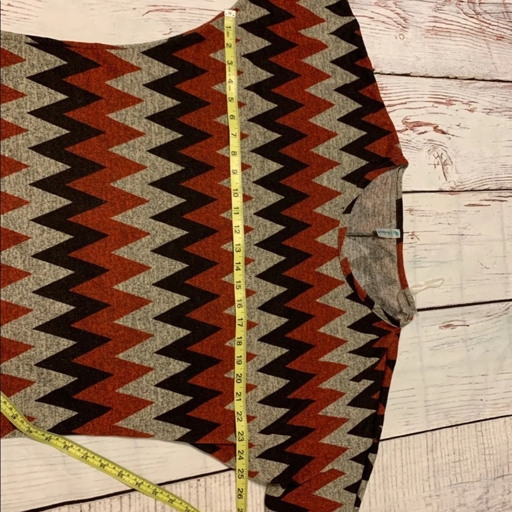 Aztec Dolman Top - Picture 2 of 3